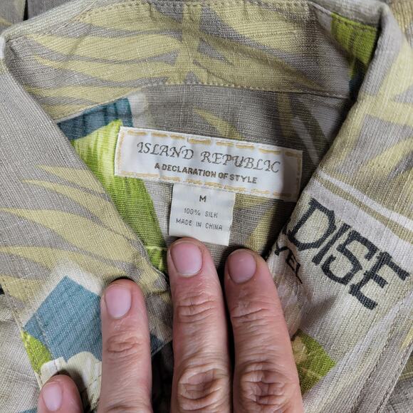 Hawaiian Shirts Dress Mens Sz Medium 100% Silk Summer Beach Pool Bowling Hawaii - Picture 4 of 10